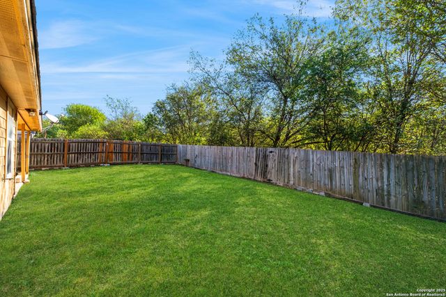 5362 Chestnut View, San Antonio, TX 78247