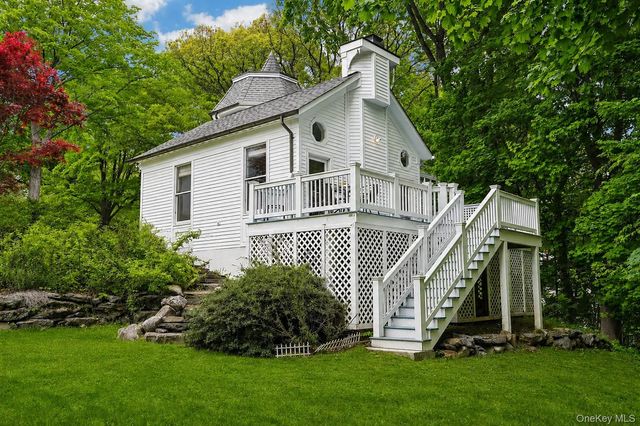 54 Hillside Avenue, Mount Kisco, NY 10549