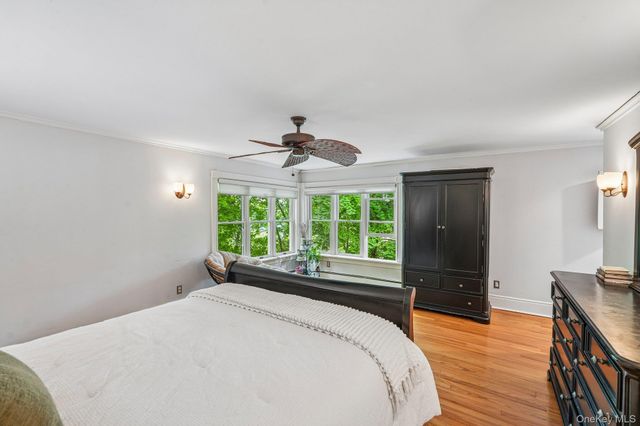 54 Hillside Avenue, Mount Kisco, NY 10549