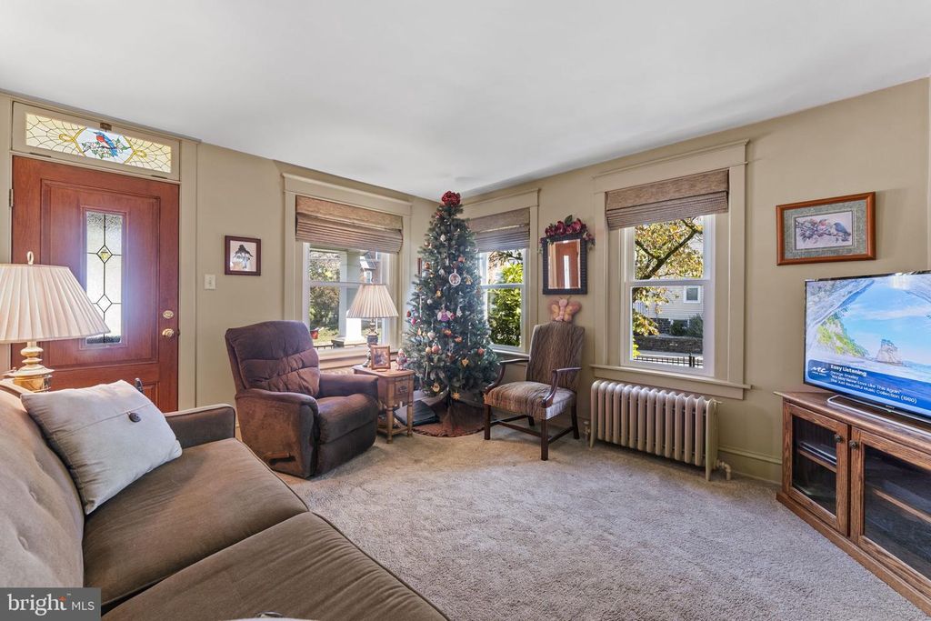 302 W CHESTNUT ST #, SOUDERTON, PA 18964 — photo 5