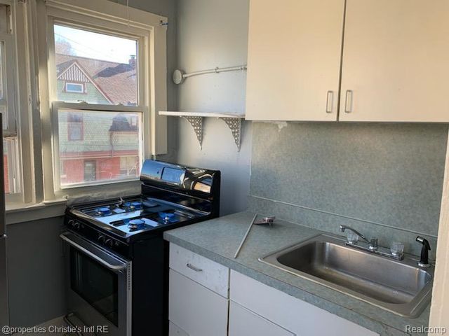 4207 4th Street 7, Detroit, MI 48201