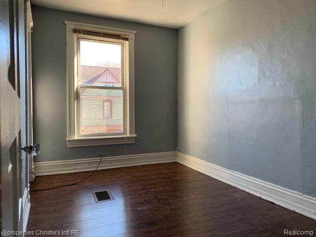 4207 4th Street 7, Detroit, MI 48201