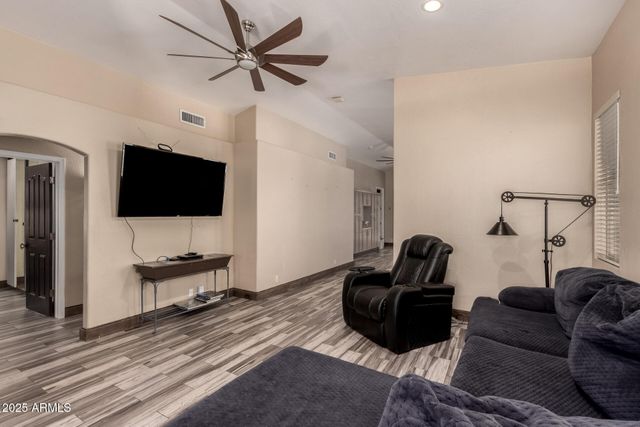 30440 N 42ND Place, Cave Creek, AZ 85331