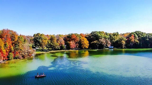 446 Bayview Court, Caledonia, MI 49316