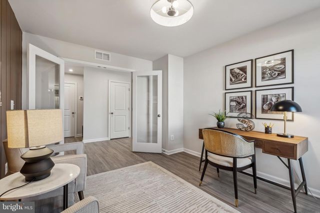 50 EMPIRE LN, Charles Town, WV 25414