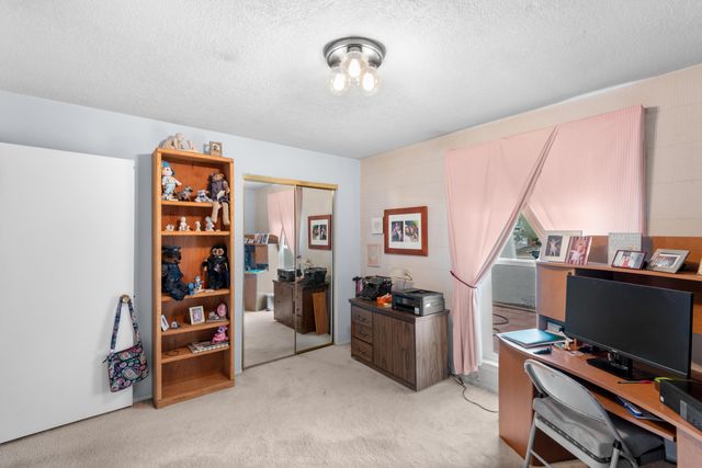 6436 Colleen Avenue NE, Albuquerque, NM 87109