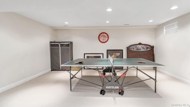 1557 Millstone Road, Sag Harbor, NY 11963