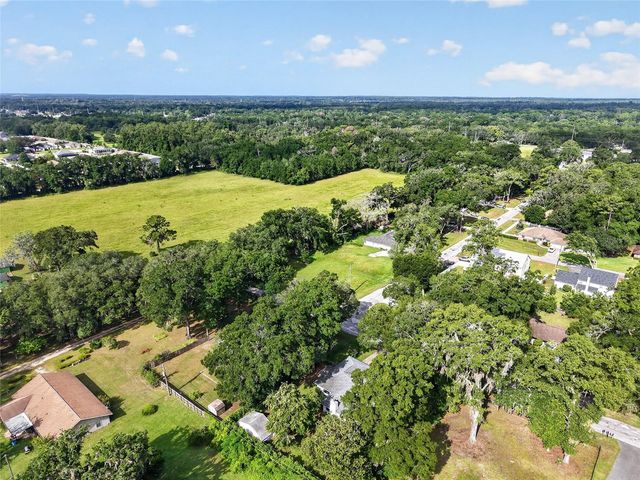 525 SE 62ND AVENUE, Ocala, FL 34472