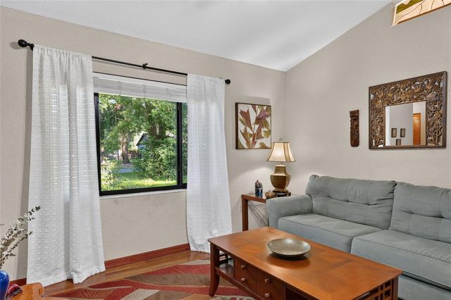 525 SE 62ND AVENUE, Ocala, FL 34472