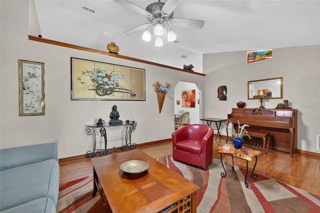 525 SE 62ND AVENUE, Ocala, FL 34472