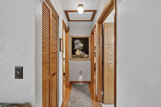 525 SE 62ND AVENUE, Ocala, FL 34472