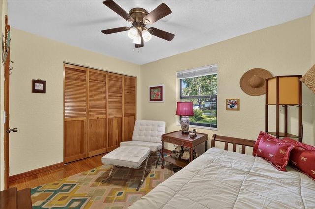 525 SE 62ND AVENUE, Ocala, FL 34472