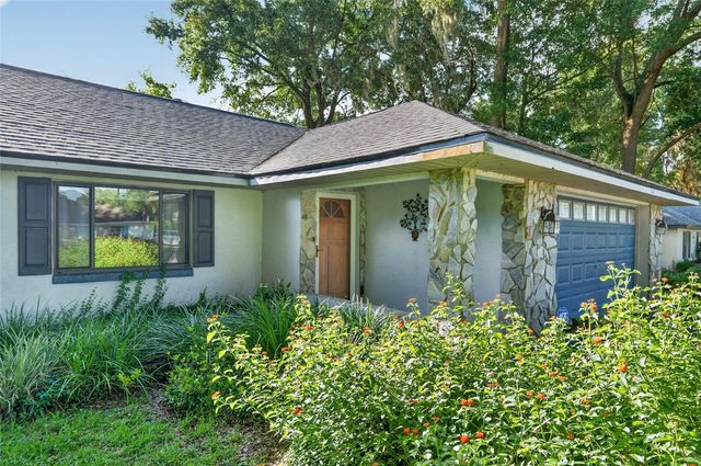 525 SE 62ND AVENUE, Ocala, FL 34472