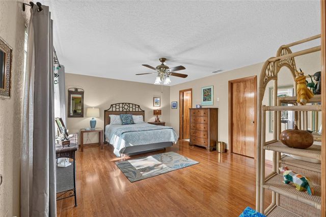 525 SE 62ND AVENUE, Ocala, FL 34472