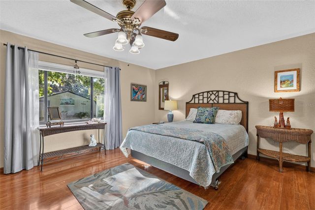 525 SE 62ND AVENUE, Ocala, FL 34472