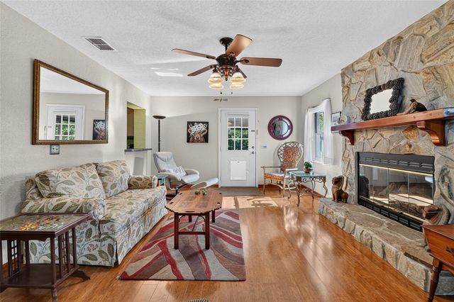 525 SE 62ND AVENUE, Ocala, FL 34472