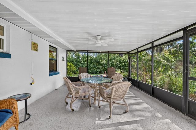 525 SE 62ND AVENUE, Ocala, FL 34472