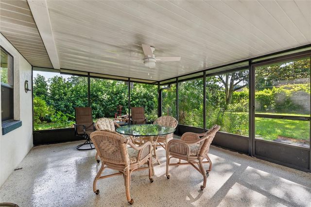 525 SE 62ND AVENUE, Ocala, FL 34472