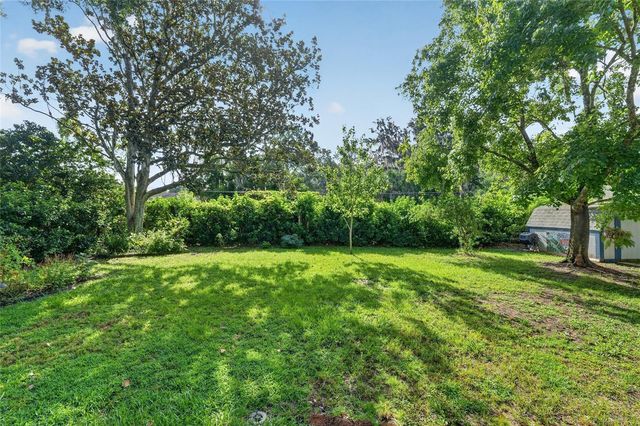 525 SE 62ND AVENUE, Ocala, FL 34472