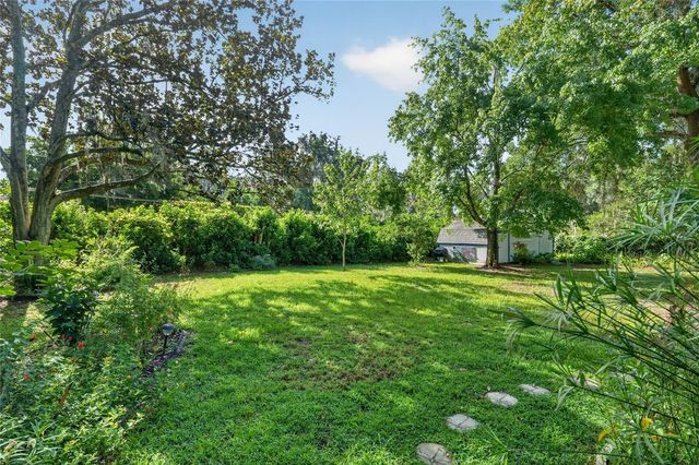 525 SE 62ND AVENUE, Ocala, FL 34472