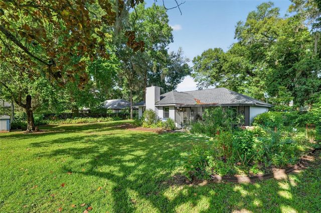 525 SE 62ND AVENUE, Ocala, FL 34472
