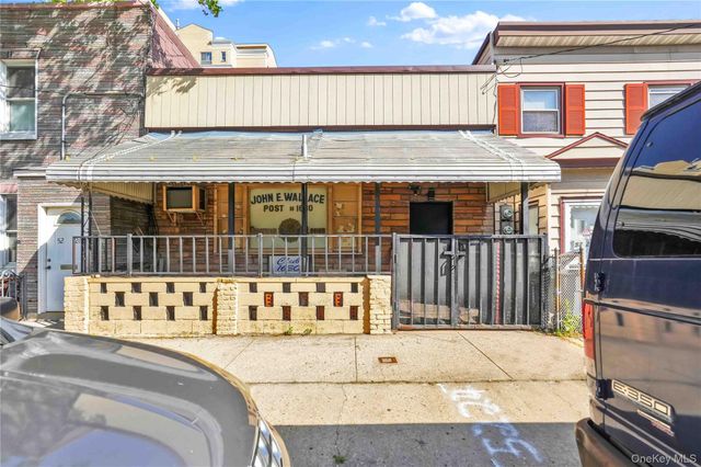 5224 35th Street, Long Island City, NY 11101