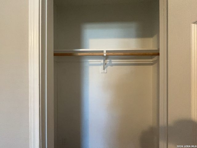 8905 Seacliff St, San Antonio, TX 78242