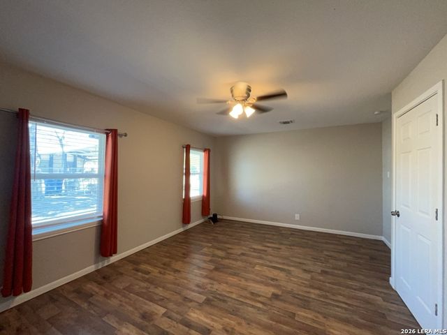 8905 Seacliff St, San Antonio, TX 78242