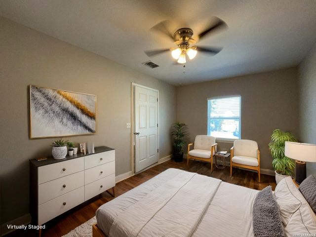 8905 Seacliff St, San Antonio, TX 78242