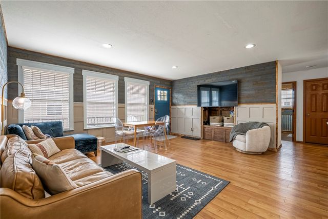 1213 Fillmore Street, Bentonville, AR 72712