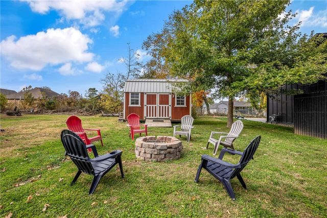 1213 Fillmore Street, Bentonville, AR 72712