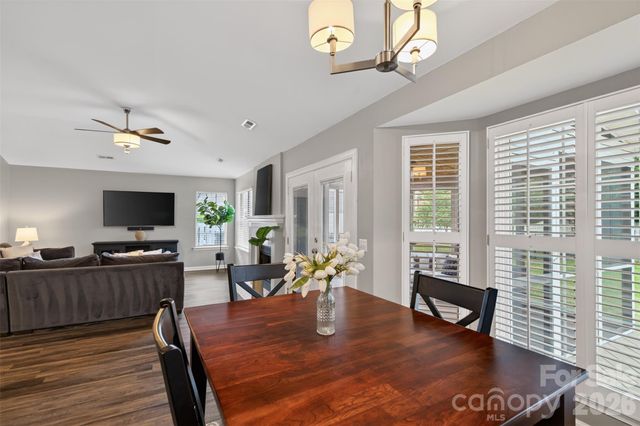8424 Hirsch Drive, Charlotte, NC 28277