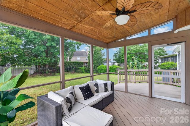 8424 Hirsch Drive, Charlotte, NC 28277