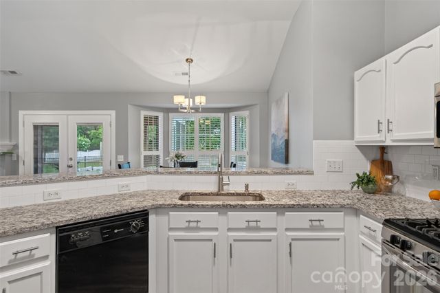 8424 Hirsch Drive, Charlotte, NC 28277