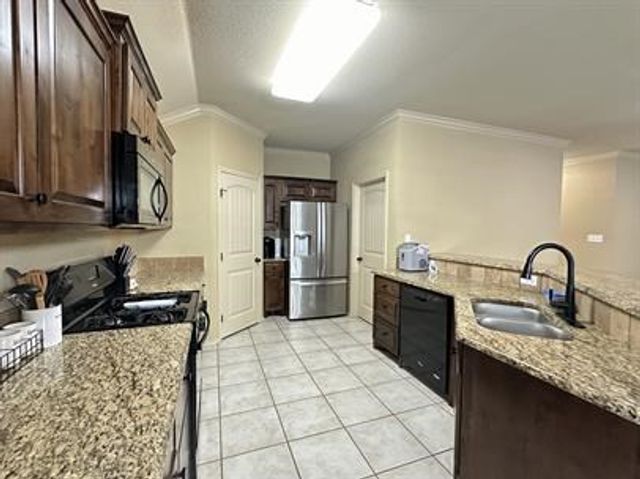 2906 Boardwalk, Midland, TX 79705