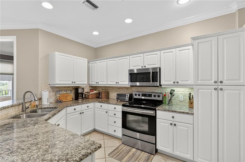 9121 Southmont CV 102, FORT MYERS, FL 33908 — photo 2