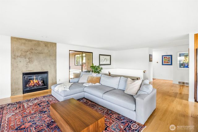 1002 NE Holm Court, Poulsbo, WA 98370