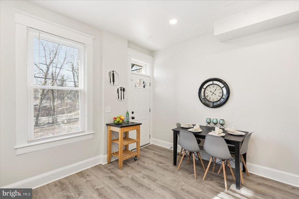 Image 16 of property listing at 2010 N LONGWOOD ST, Baltimore, MD 21216