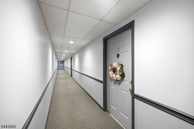 28 Iron Forge Sq 28, Pompton Lakes Boro, NJ 07442