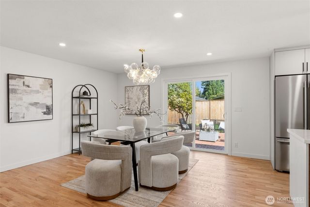 16432 NE 18th Street, Bellevue, WA 98008