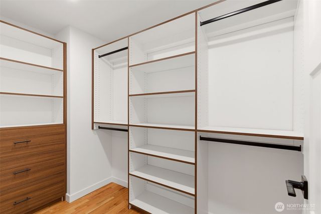 16432 NE 18th Street, Bellevue, WA 98008