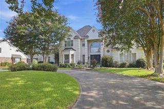 2810 Saint Francis Forest Drive, Lake Charles, LA 70605