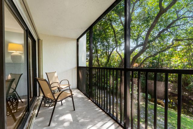 1605 S US HIGHWAY 1 E204, Jupiter, FL 33477