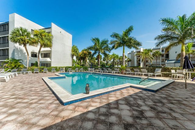 1605 S US HIGHWAY 1 E204, Jupiter, FL 33477