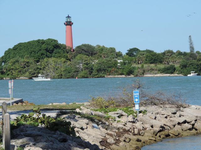 1605 S US HIGHWAY 1 E204, Jupiter, FL 33477