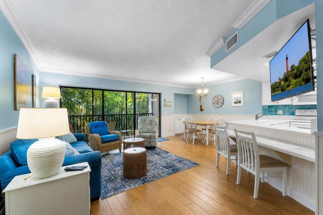 1605 S US HIGHWAY 1 E204, Jupiter, FL 33477