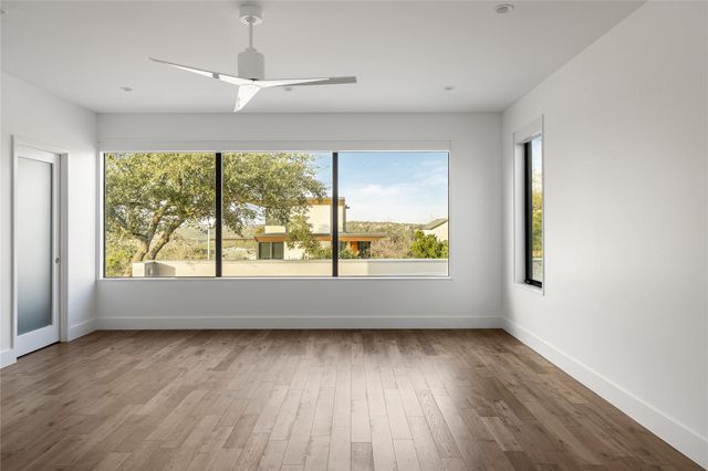 6607 W COURTYARD DR, Austin, TX 78730