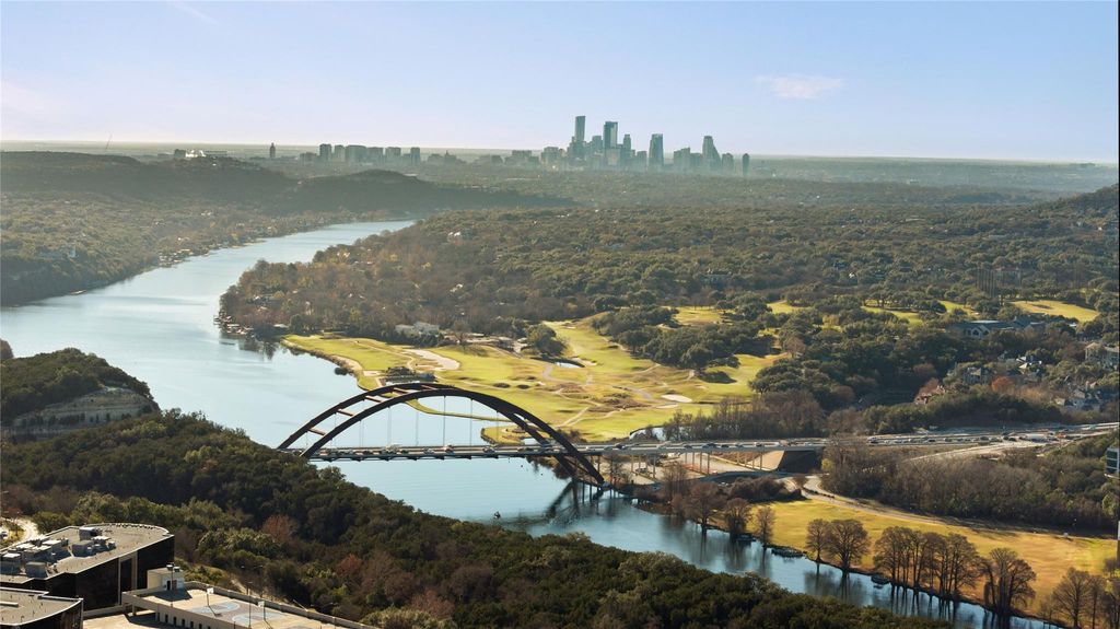 6607 W COURTYARD DR, Austin, TX 78730