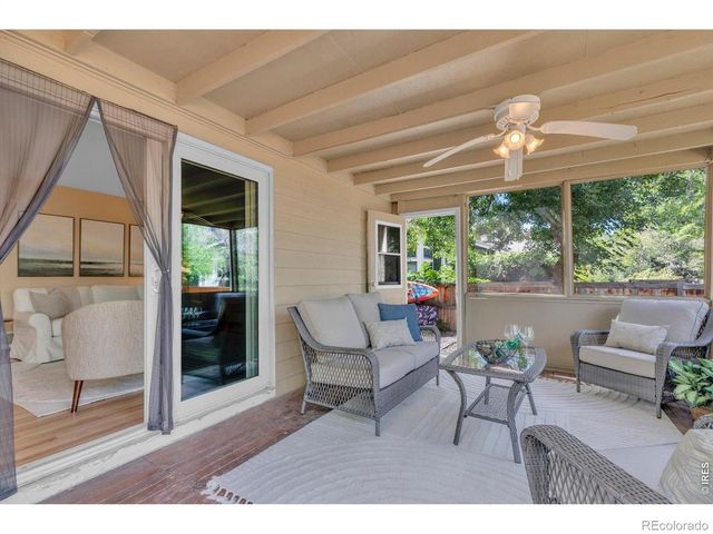 2924 Lake Park Way, Longmont, CO 80503
