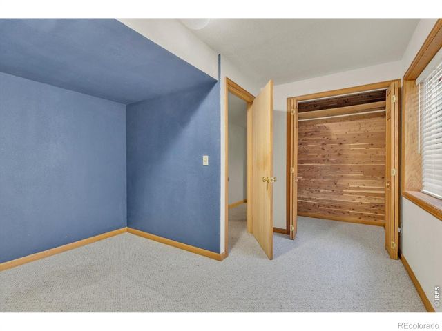 2924 Lake Park Way, Longmont, CO 80503
